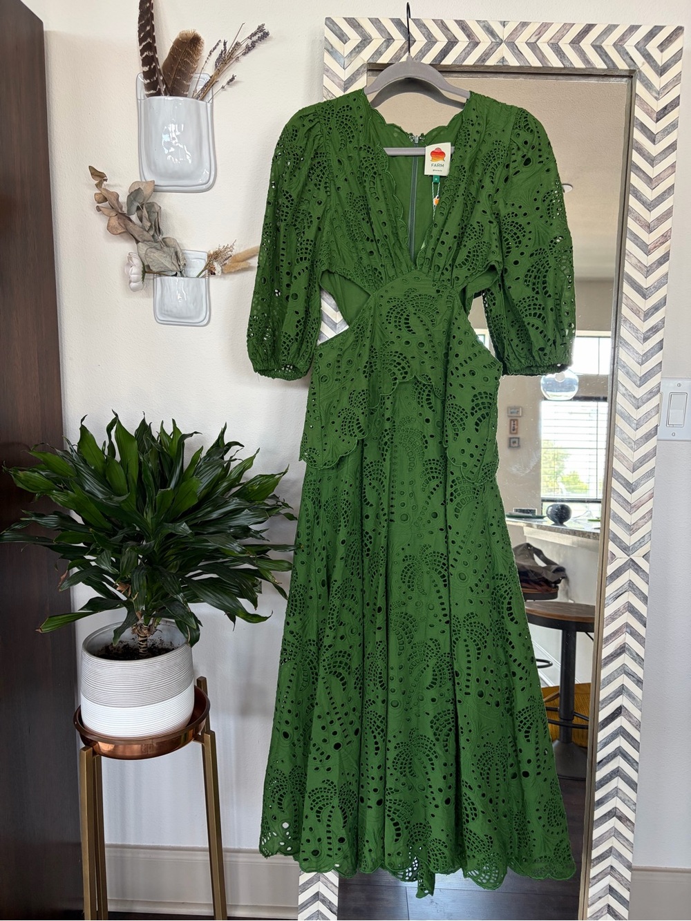 NWT Farm Rio Richelieu Midi Dress - Picture 2 of 9
